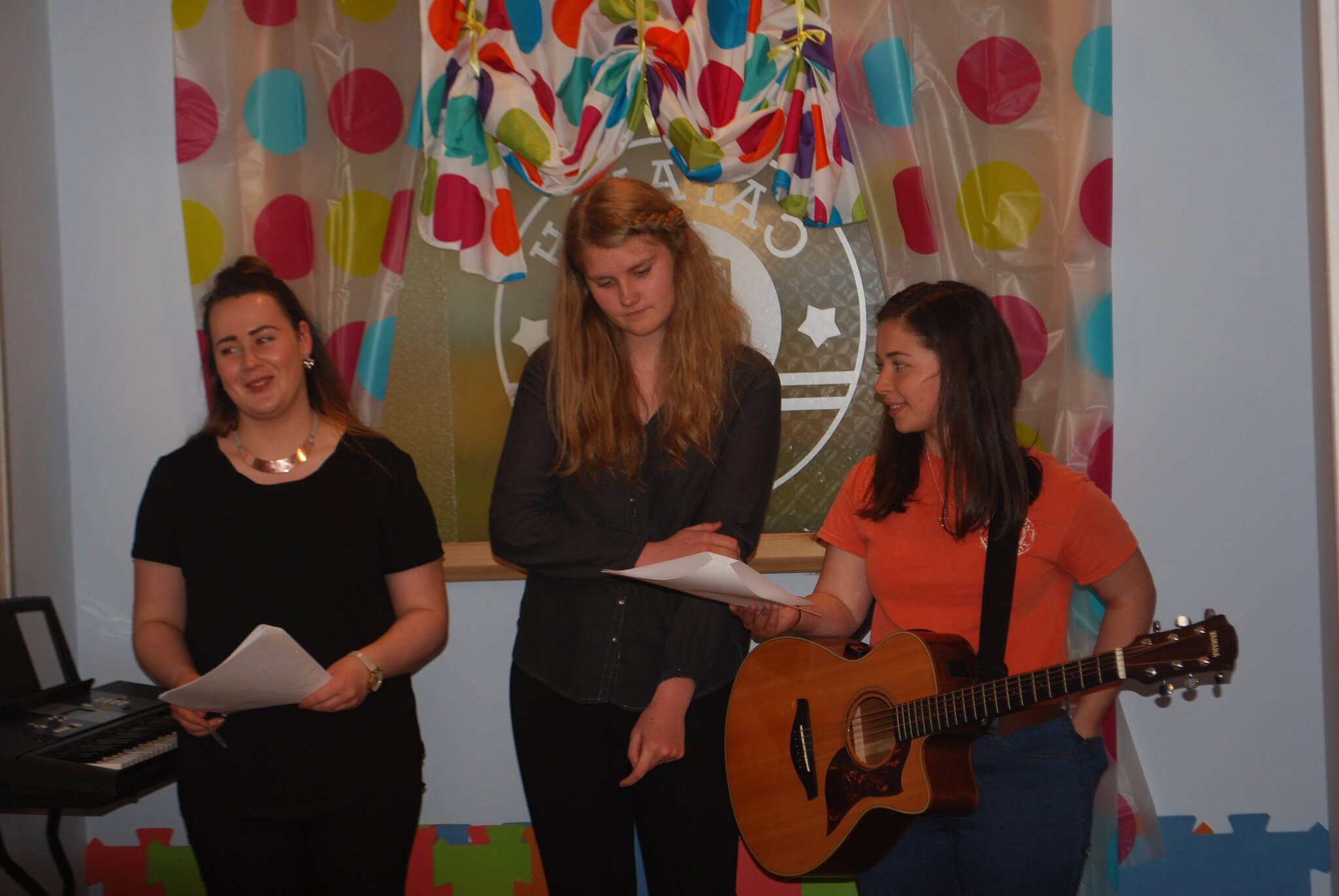 Go!Gaelic singers